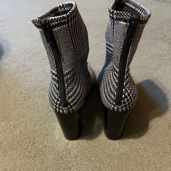 Aldo Plaid High Heel Ankle Boots - Picture 4 of 9